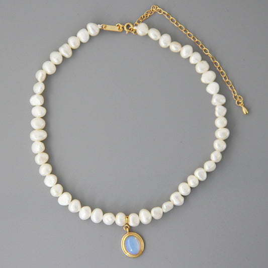 Round Medal Pearl Necklace Irregular Pearl